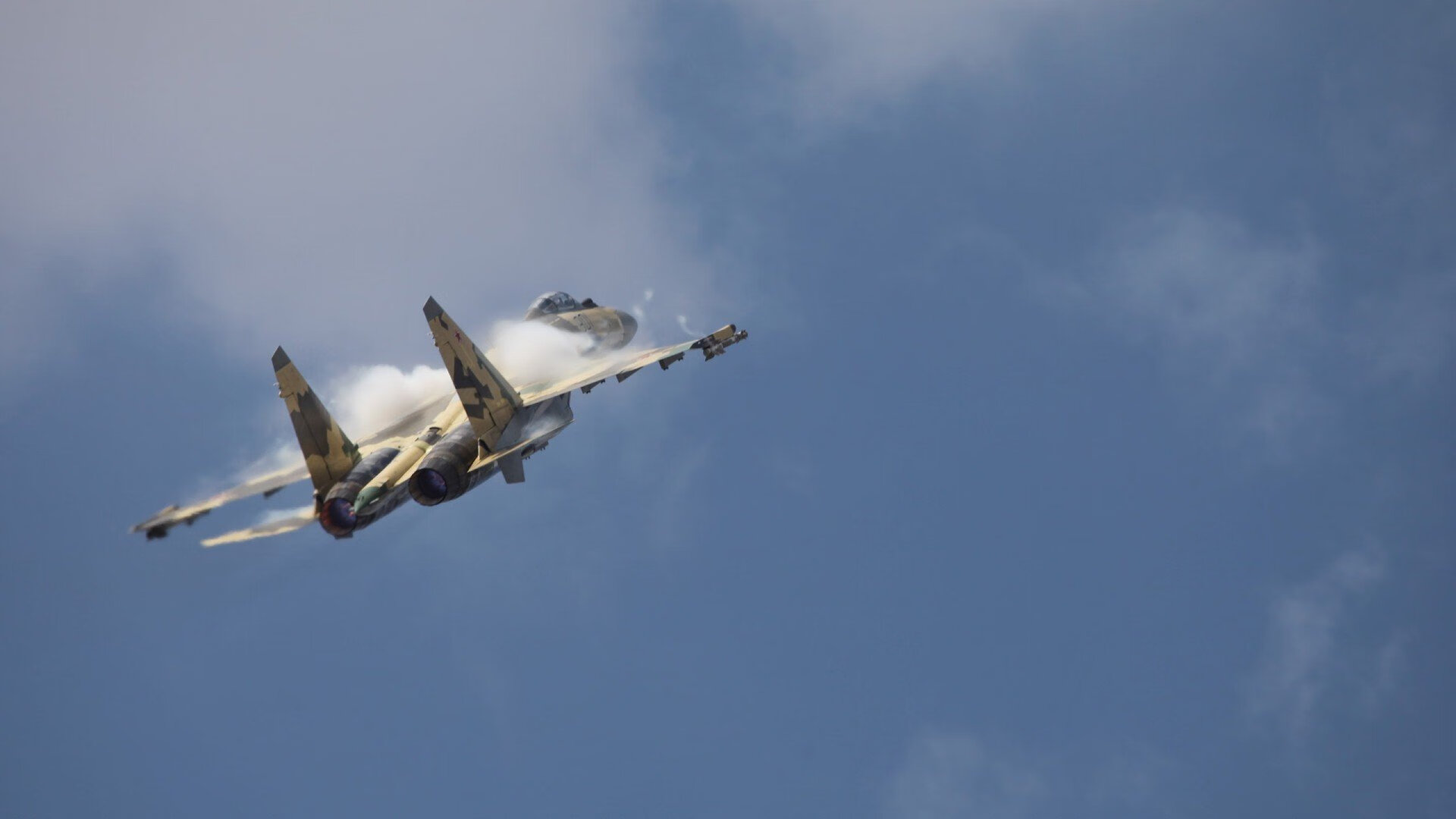 开云体育APP下载-200米蝶泳战局激烈 乌兰多不让步,200米蝶泳视频