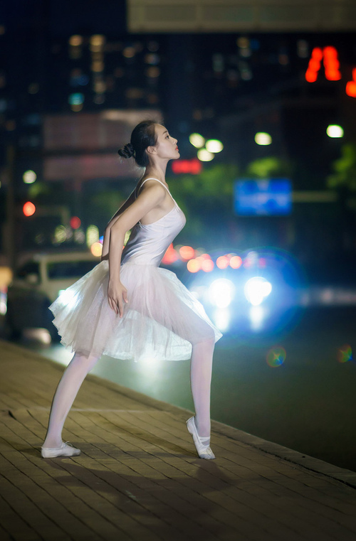 KAIYUN 中国大陆-柯洁带伤完成比赛围棋世界赛,柯洁下的围棋比赛