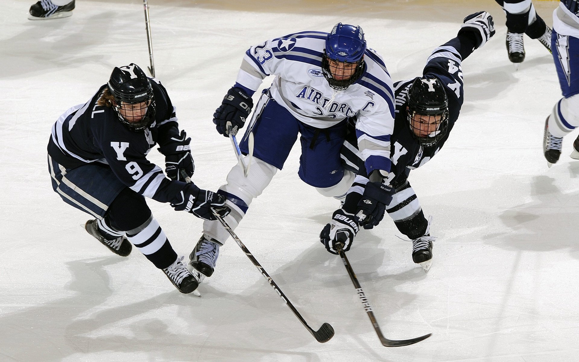 费城的“恩比德时代”:本赛季他是联盟最闪耀的明星,恩比德身价